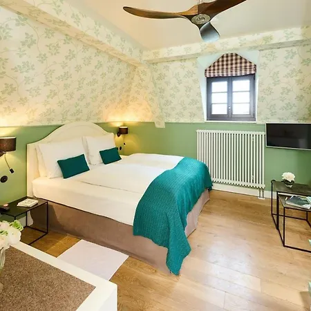 부르크 라이헨슈타인 3*