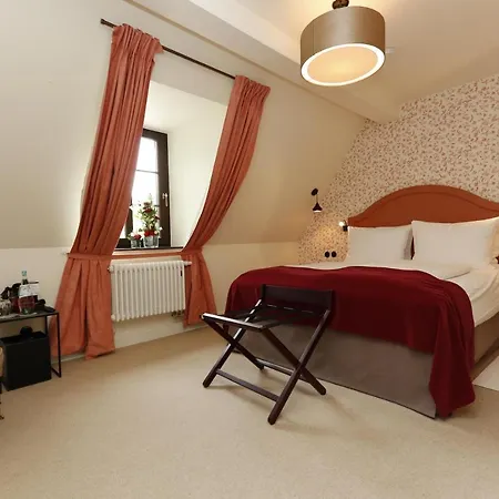 Hotel Burg Reichenstein 3*