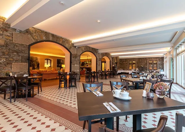 Burg Reichenstein 3*