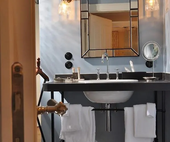 Hotel Burg Reichenstein 3*